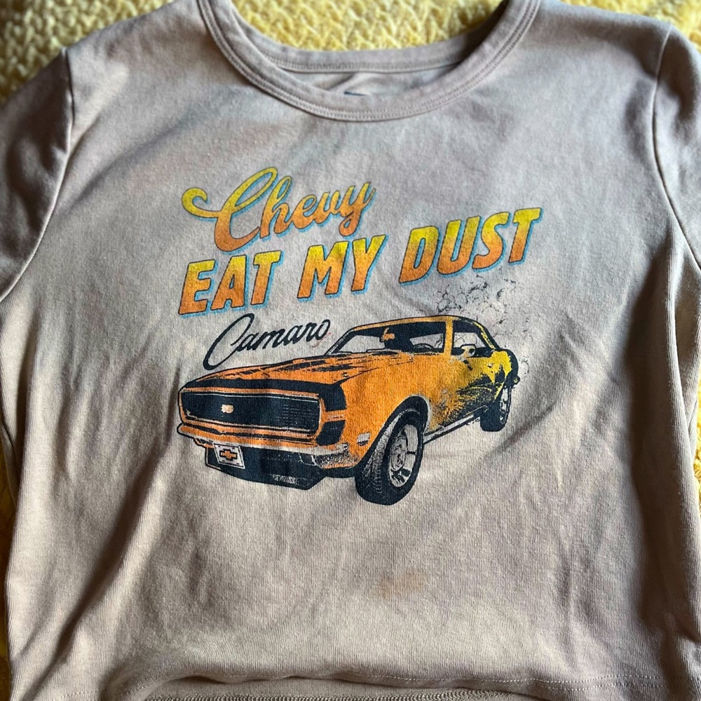 Cropped Chevy shirt